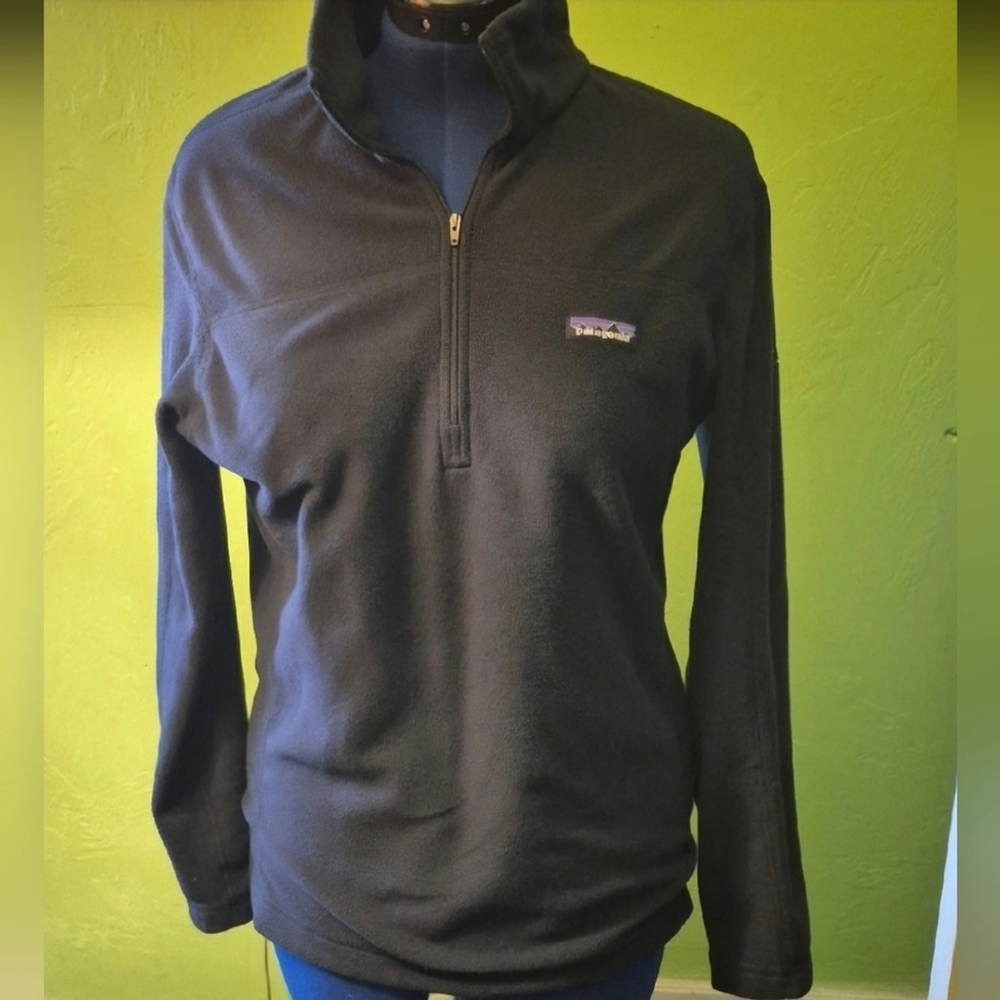 Patagonia Fleece Jacket. Sz.M. 1/4 Zip Perfect To Wear Layered Or Alone.(#1670)